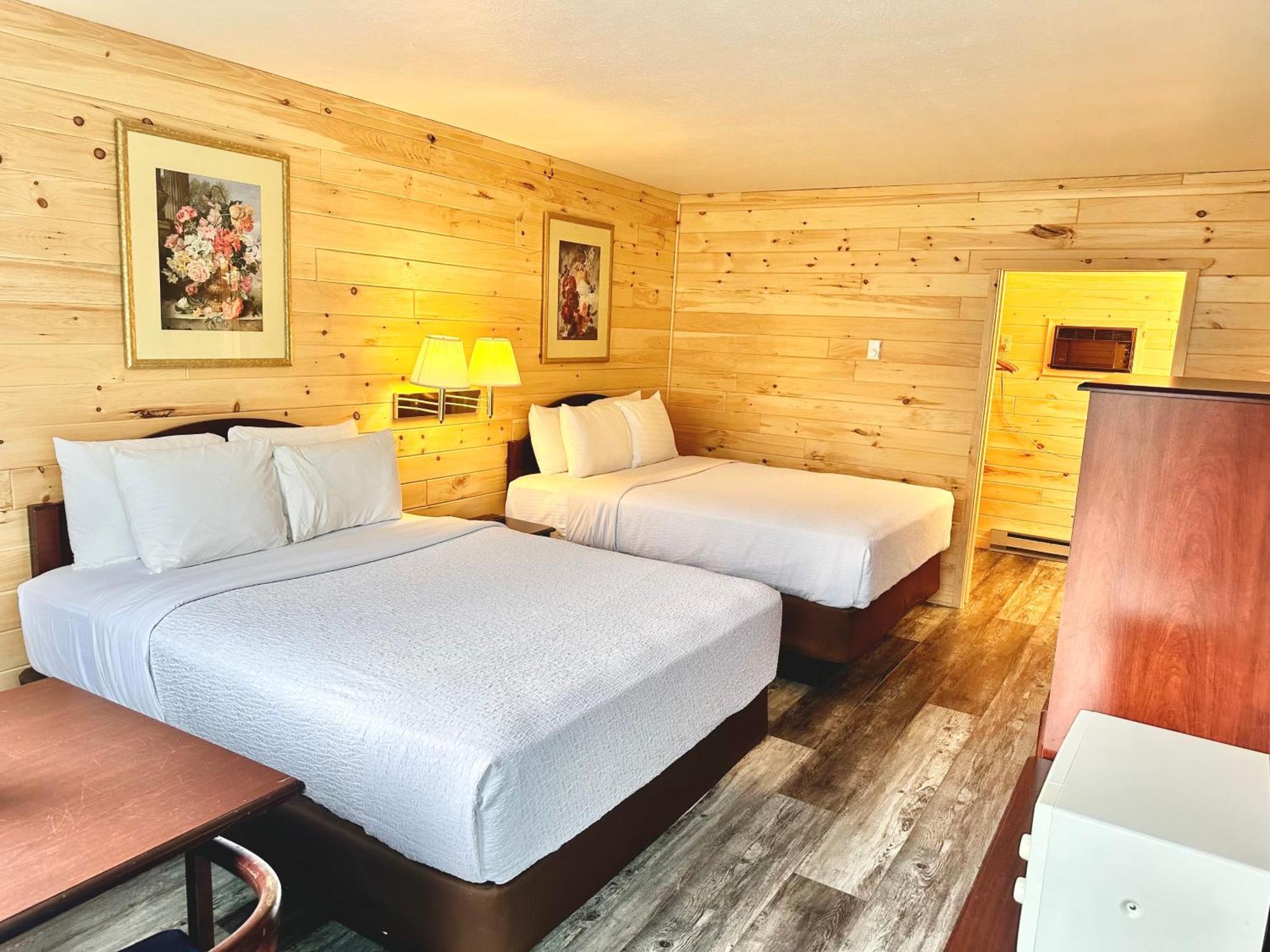 Bridgeview Motel Mackinaw City Esterno foto